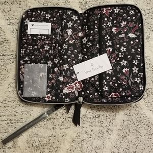 Vera Bradley Wallet Wristlet